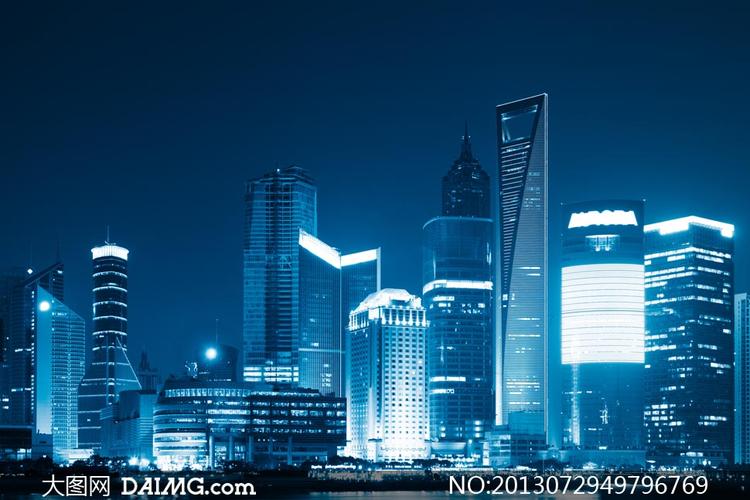 上海黄浦江建筑群夜景摄影高清图片